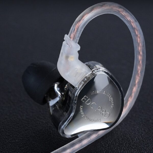 Bass-heavy Wired In-ear Music Headphones