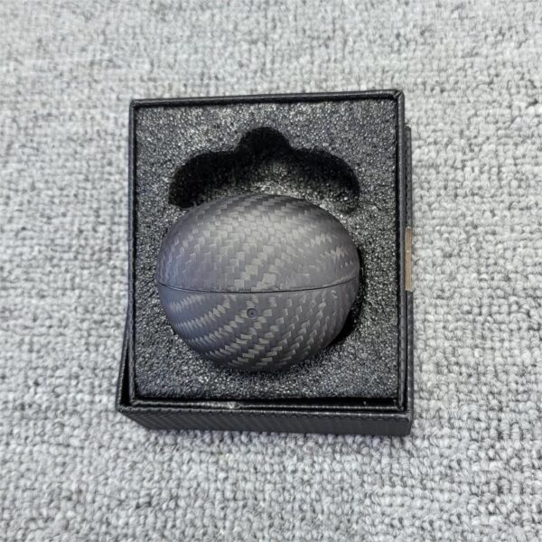 Wireless Bluetooth Headset Carbon Fiber Headphone Shell Protection Sleeve