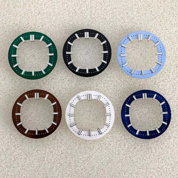 Simple Green Glow In The Dark Strip Nail Dial Accessory